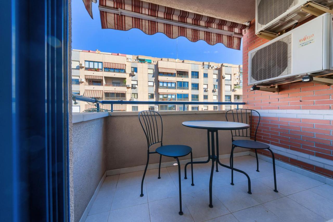 Holidays2Malaga Ayala 450 Mts From Beach & Terrace Exterior foto
