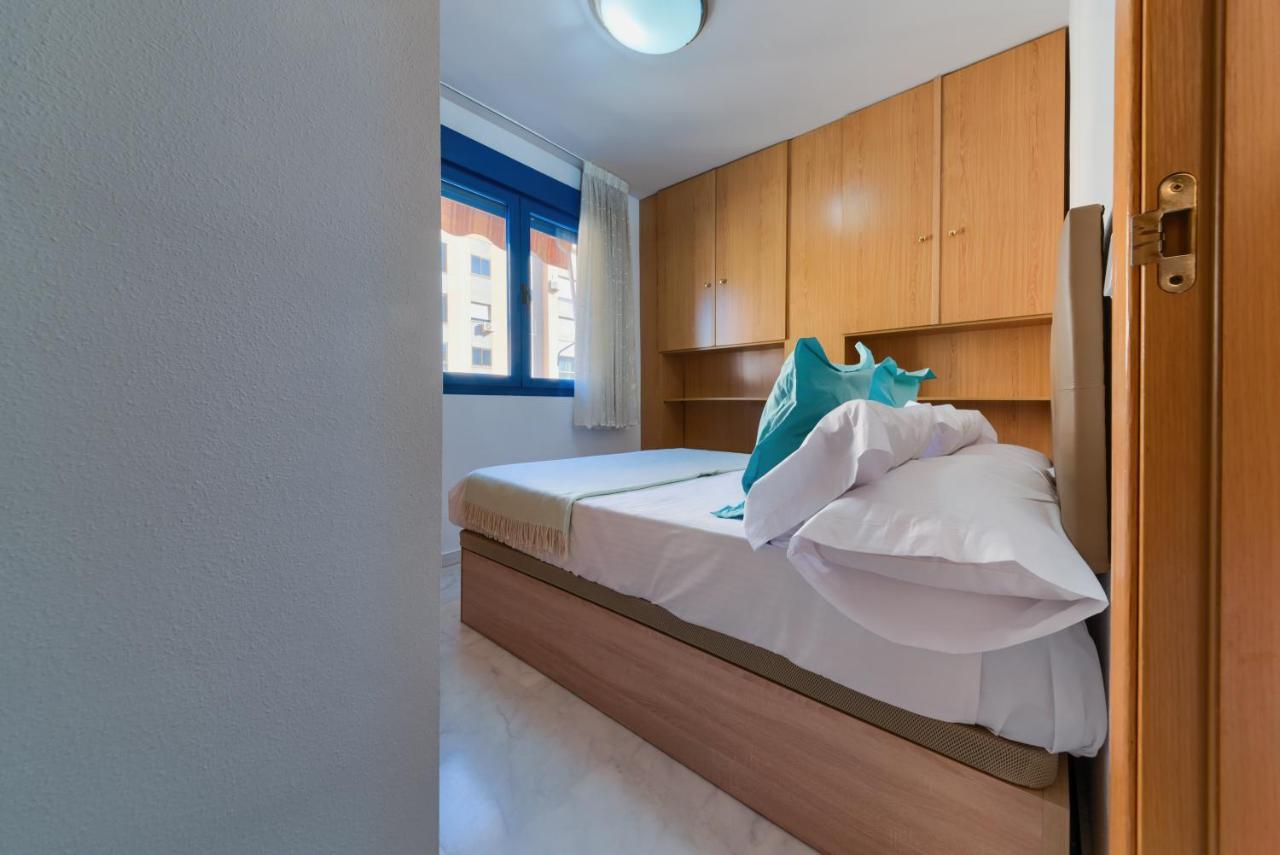 Holidays2Malaga Ayala 450 Mts From Beach & Terrace Exterior foto
