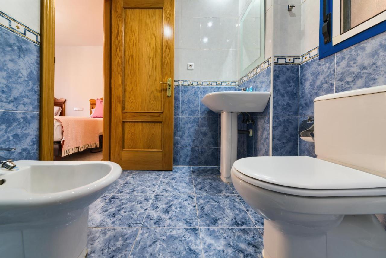 Holidays2Malaga Ayala 450 Mts From Beach & Terrace Exterior foto